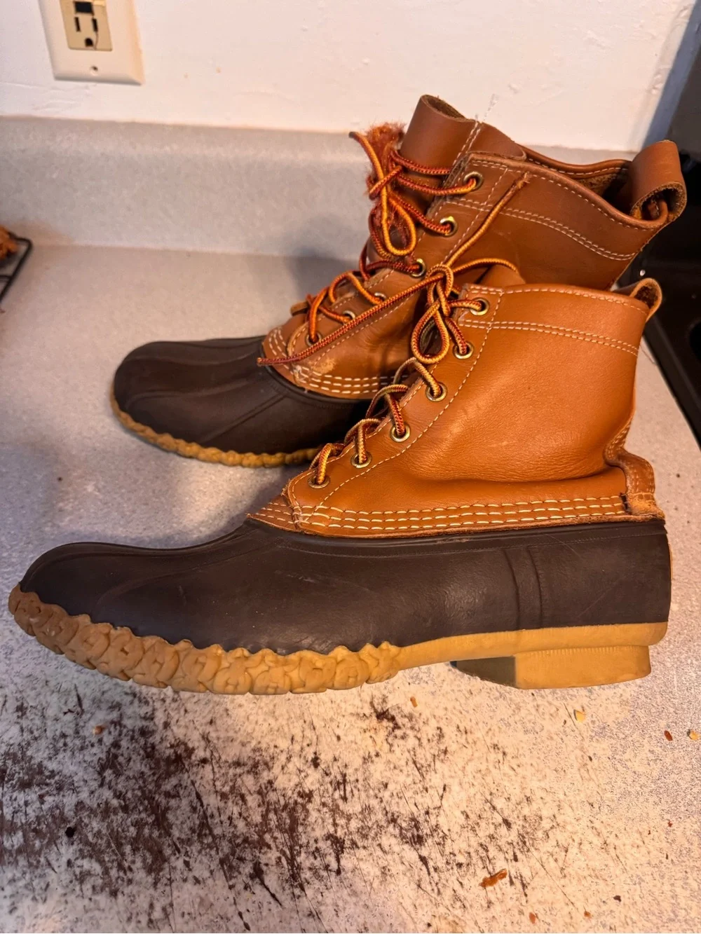 LL bean original bean boots duck boots men’s size 9 women’s size 11